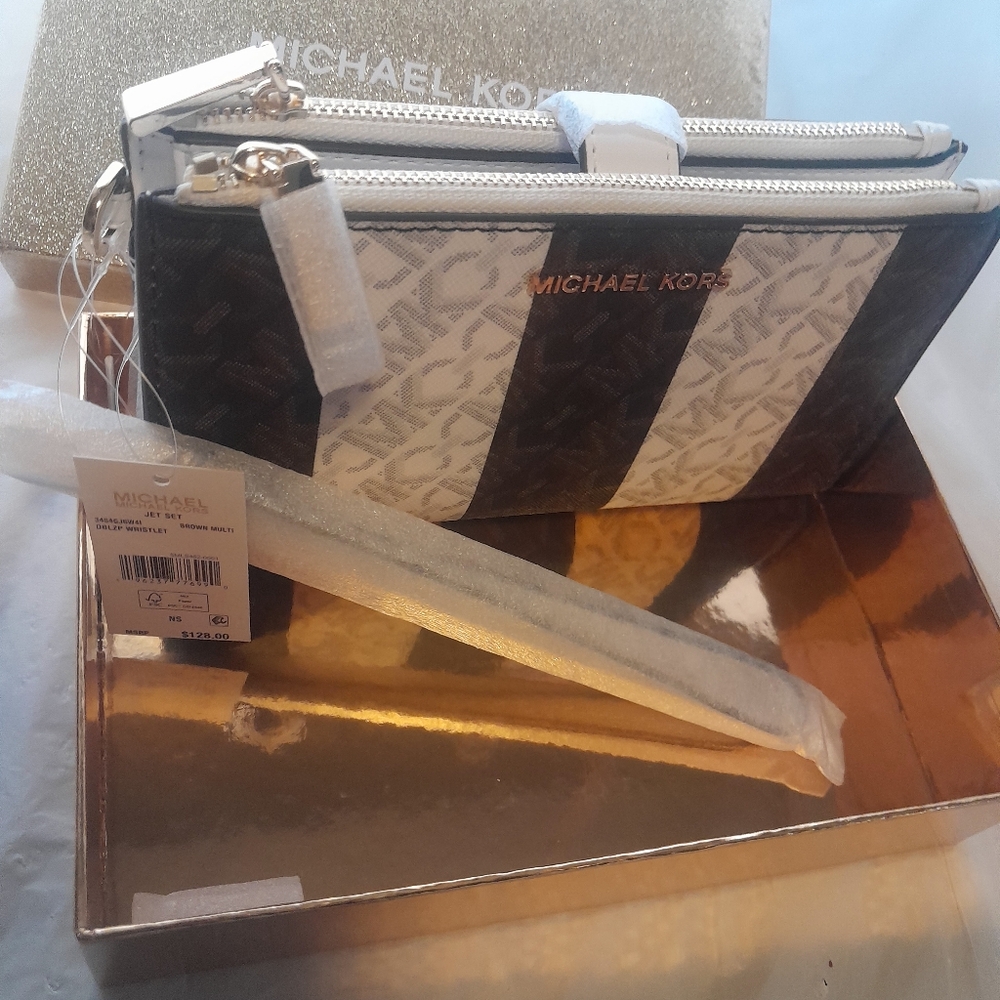 Michael Kors Detachable Double Wristlet Wallet Snap Closure. Firm.Hold phone NWT